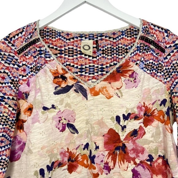 Anthropologie Akemi + Kin Ayana Floral Top - Picture 5 of 12